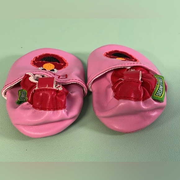 Vintage Sesame Street 2008 Pink & Red Elmo Leather Slip-on Baby shoes 6-12month - Picture 2 of 6